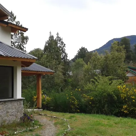 Cabana Lecalau Lago Puelo Exterior photo